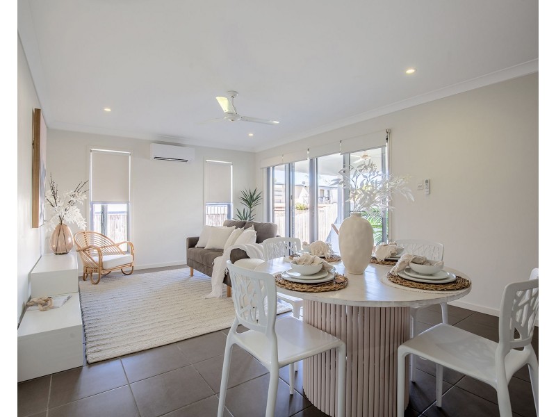 11B Westaway Crescent, Andergrove QLD 4740