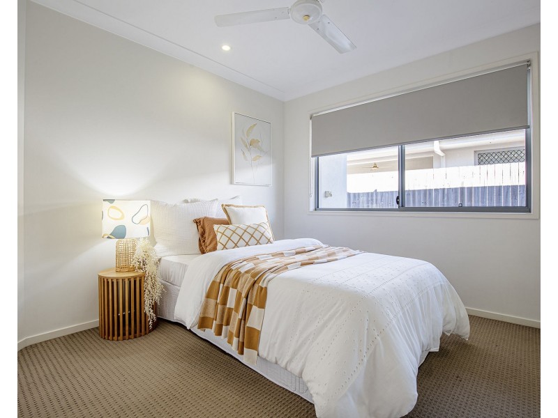 11B Westaway Crescent, Andergrove QLD 4740