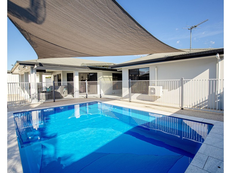 18 Bonsai Court, Glenella QLD 4740