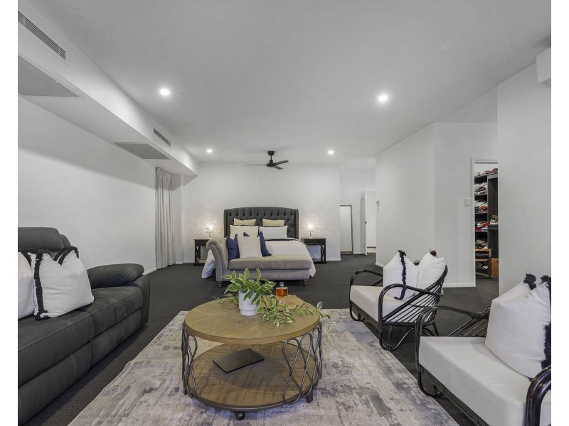 17 Parkedge Avenue, Richmond QLD 4740