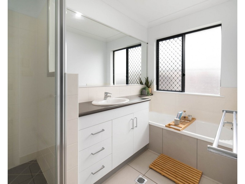 24 Grosskreutz Avenue, Marian QLD 4753