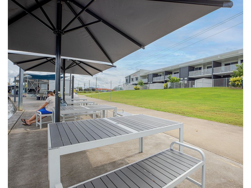 8/10 Michigan Way, Andergrove QLD 4740