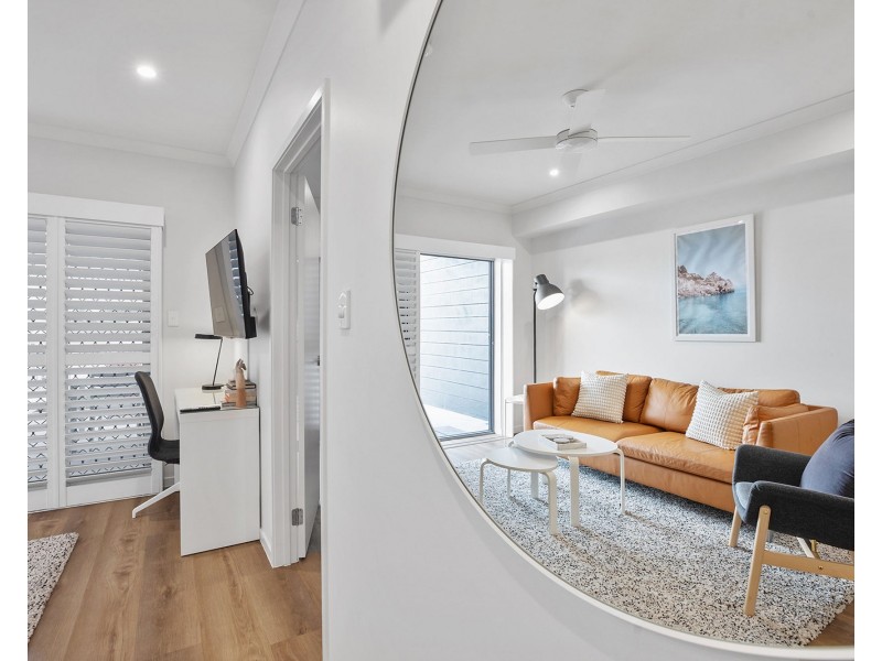 4/10 Michigan Way, Andergrove QLD 4740