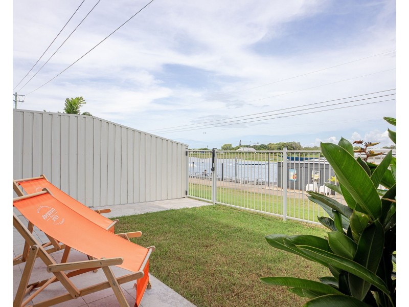 4/10 Michigan Way, Andergrove QLD 4740