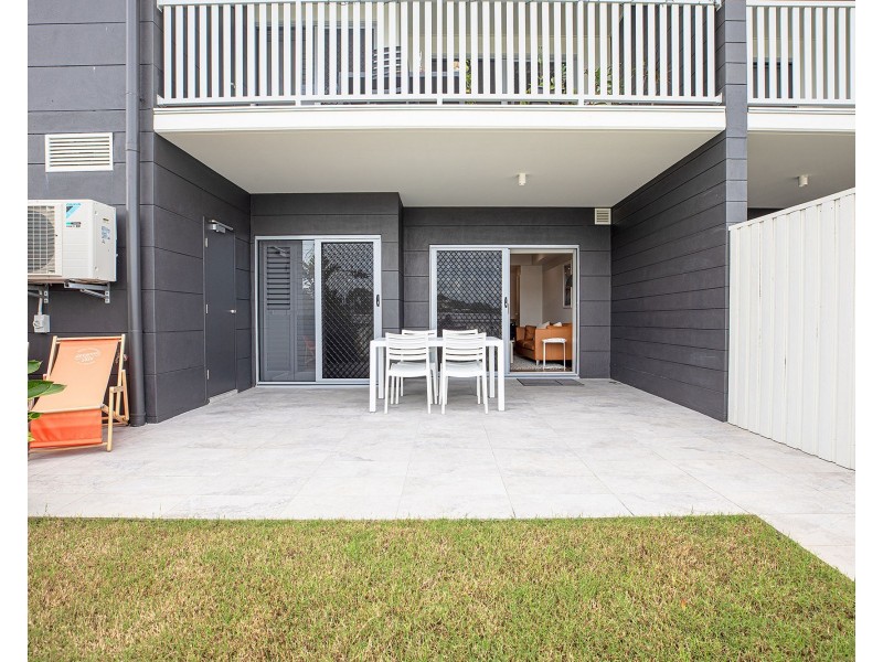 4/10 Michigan Way, Andergrove QLD 4740