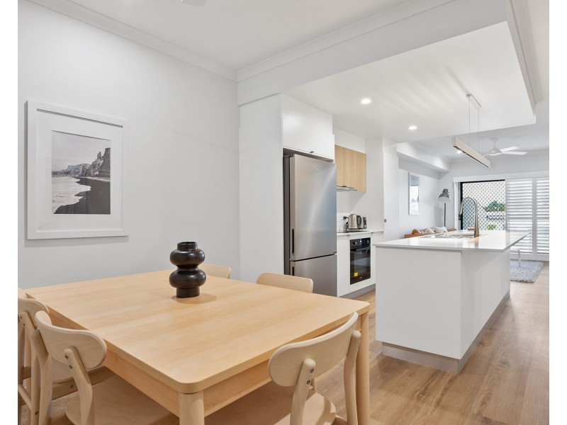 4/10 Michigan Way, Andergrove QLD 4740