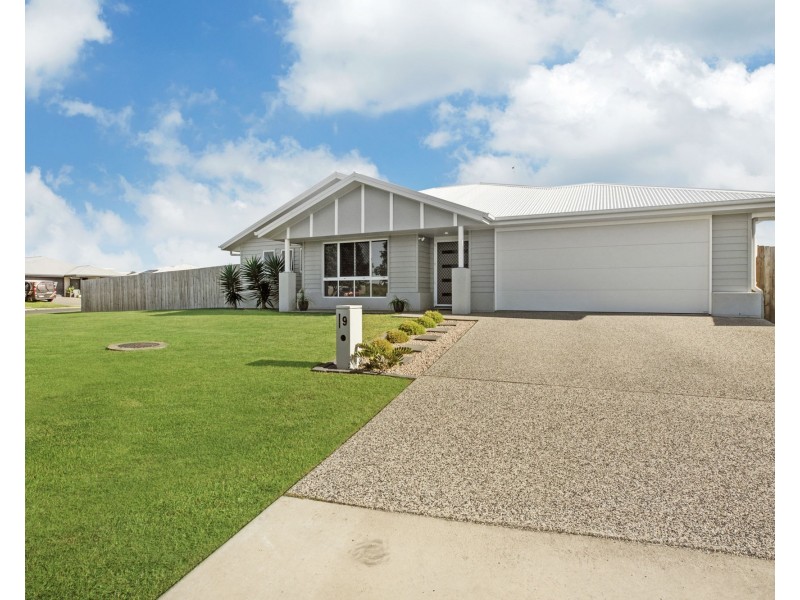 9 Devereux Street, Rural View QLD 4740