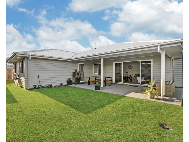 9 Devereux Street, Rural View QLD 4740