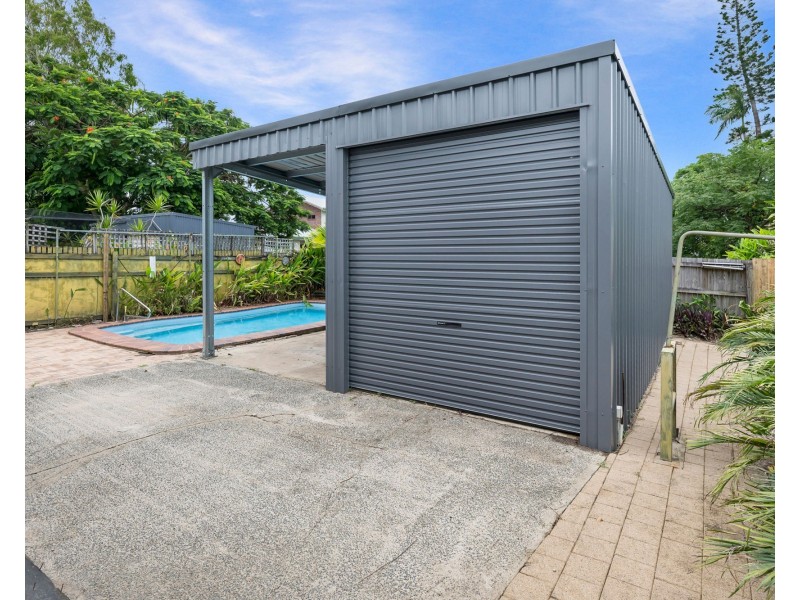 8 Gladstone Street, Eimeo QLD 4740