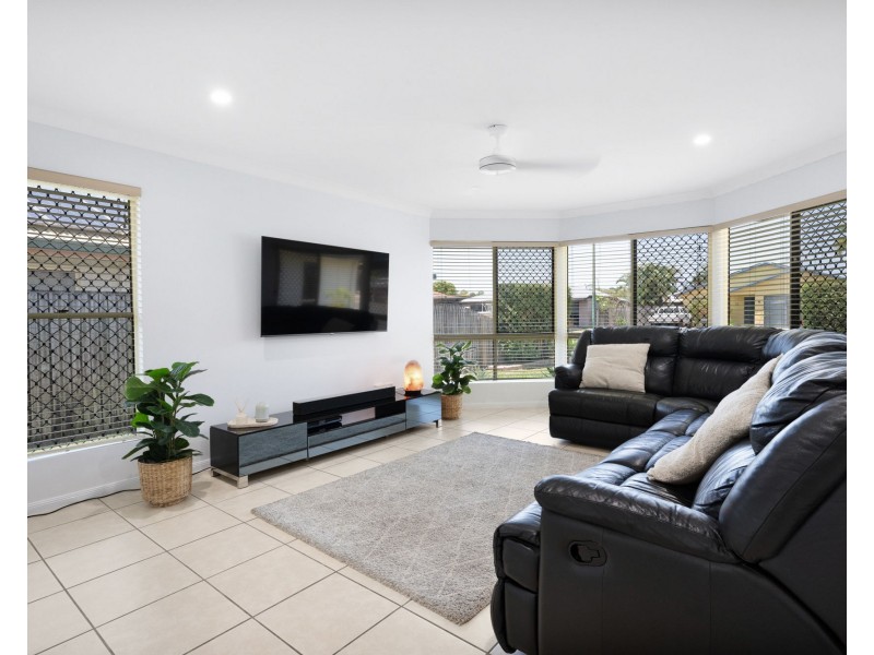 42 Stuart Hindle Drive, Mount Pleasant QLD 4740