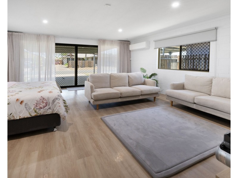 42 Stuart Hindle Drive, Mount Pleasant QLD 4740