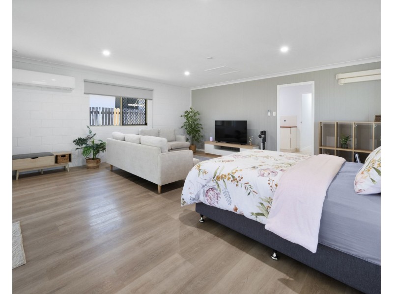 42 Stuart Hindle Drive, Mount Pleasant QLD 4740