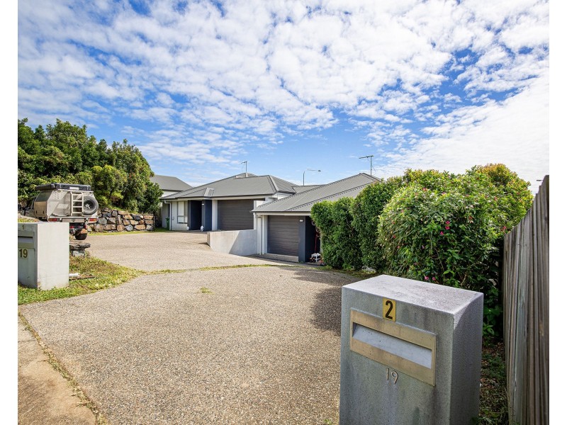1 & 2 / 35 Avalon Drive (access from 19 Brearley Court), Rural View QLD 4740