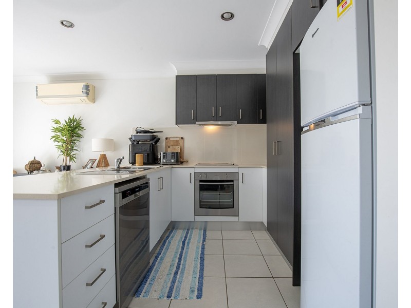1 & 2 / 35 Avalon Drive (access from 19 Brearley Court), Rural View QLD 4740