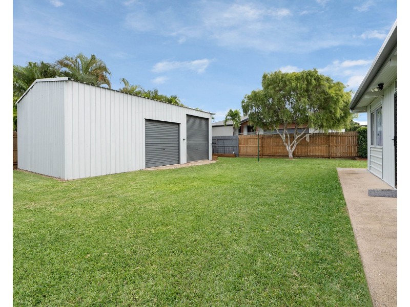 11 Pearce Street, East Mackay QLD 4740