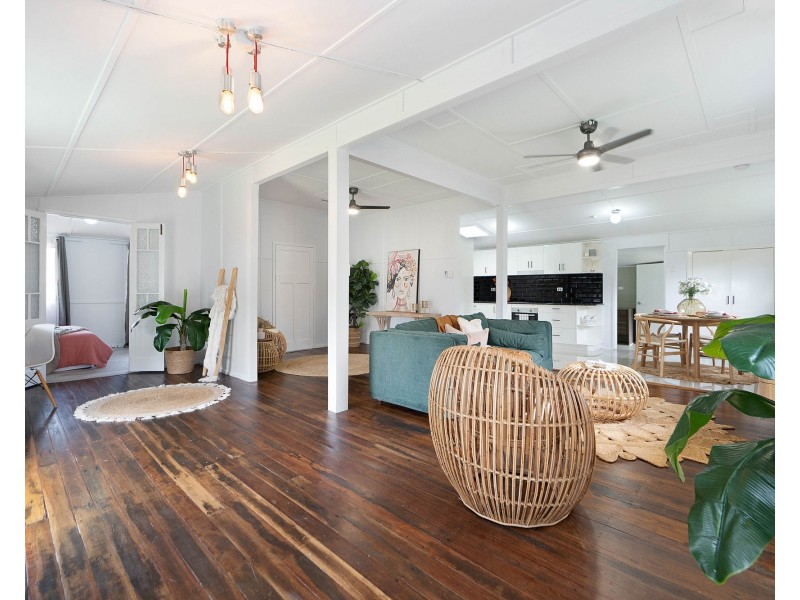 11 Pearce Street, East Mackay QLD 4740