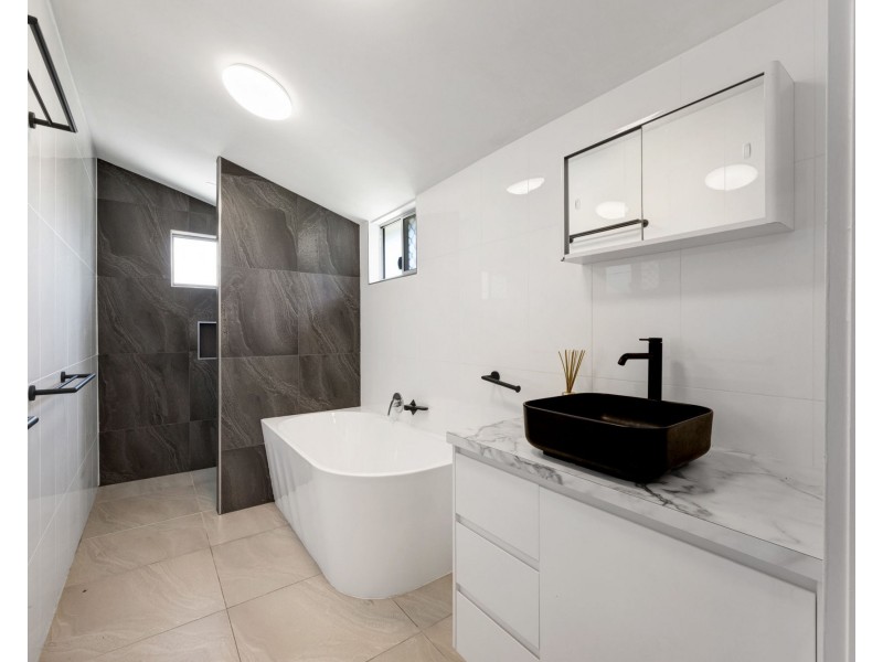 28 Black Street, South Mackay QLD 4740