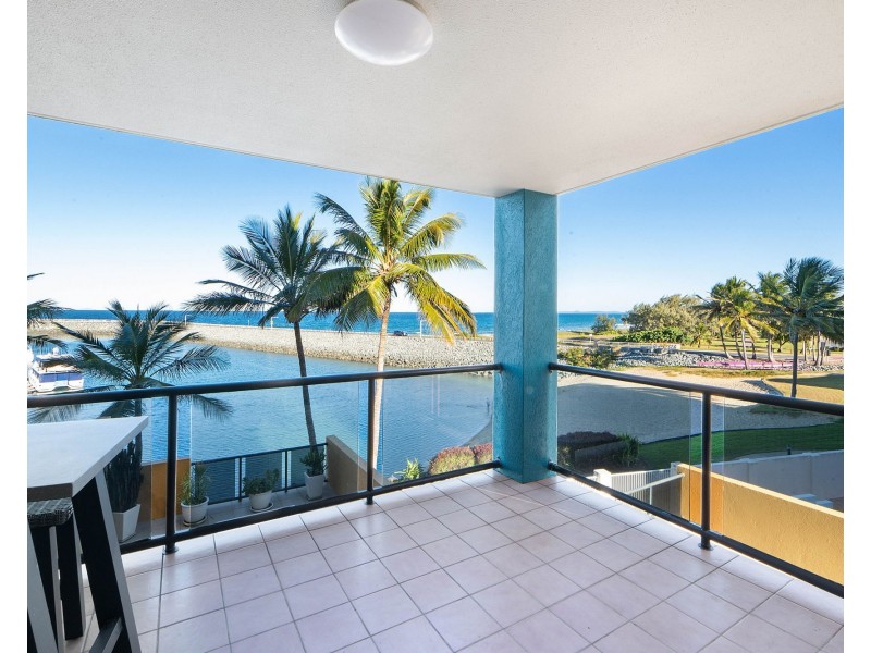 8/9 Megan Place, Mackay Harbour QLD 4740