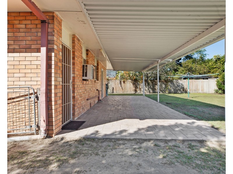 23 Saint Bees Ave, Bucasia QLD 4750