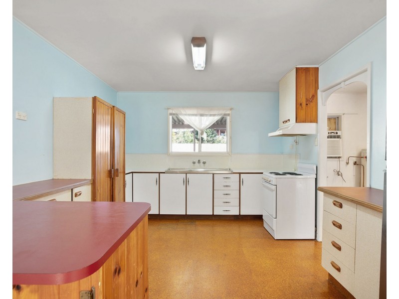 23 Saint Bees Ave, Bucasia QLD 4750