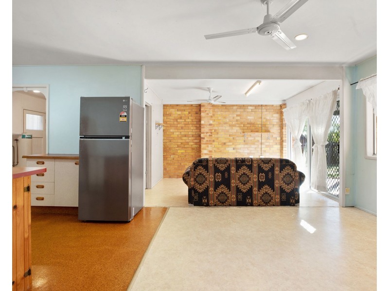 23 Saint Bees Ave, Bucasia QLD 4750