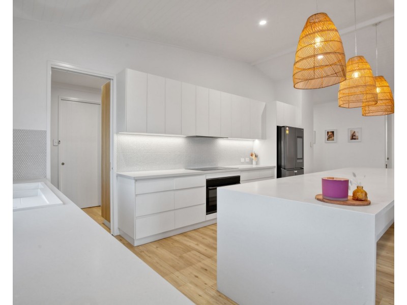 32 Parkedge Avenue, Richmond QLD 4740