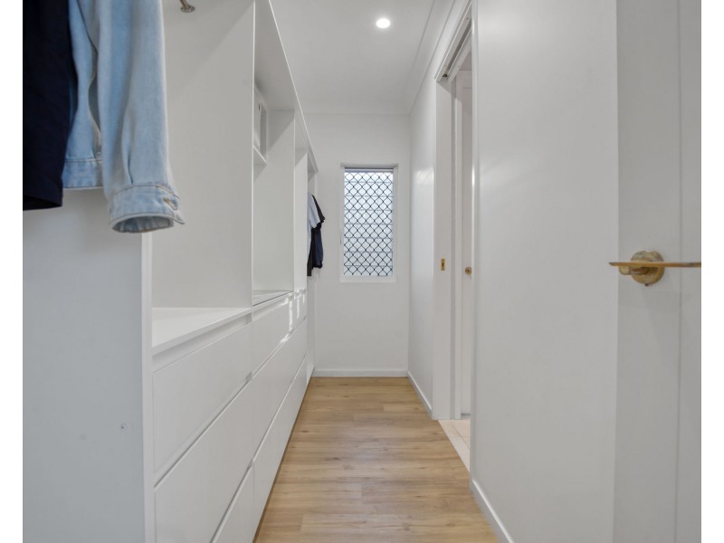 32 Parkedge Avenue, Richmond QLD 4740