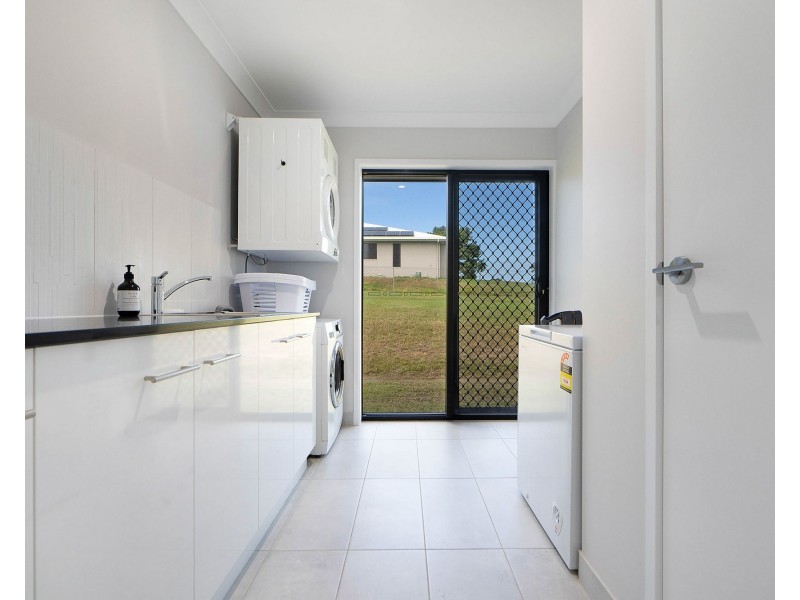 25 Michael Mifsud Drive, Alligator Creek QLD 4740