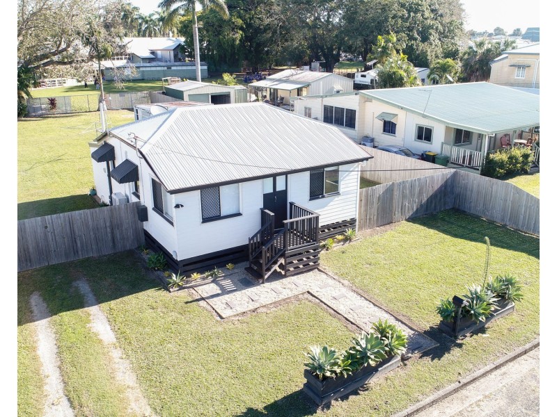 25 Milne Lane, West Mackay QLD 4740