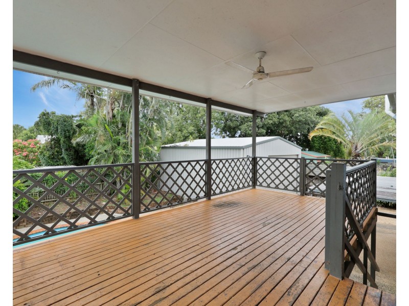 7 Saint Bees Avenue, Bucasia QLD 4750