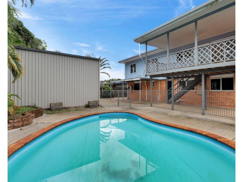 7 Saint Bees Avenue, Bucasia QLD 4750