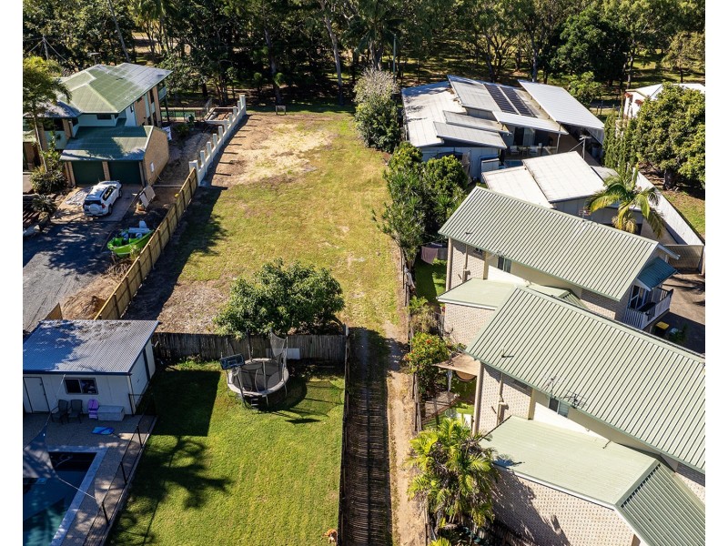 63 Bucasia Esplanade, Bucasia QLD 4750