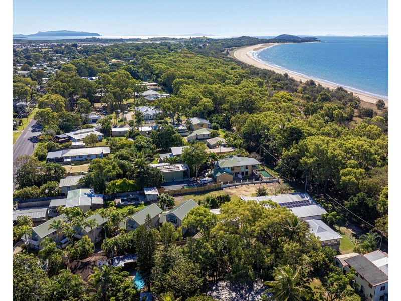 63 Bucasia Esplanade, Bucasia QLD 4750