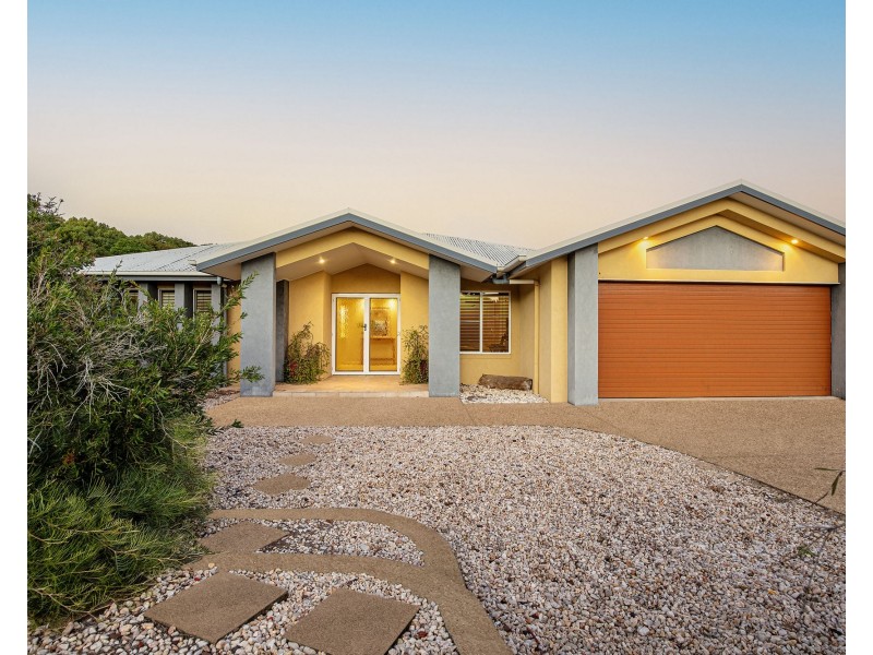 4 Navigator Court, Shoal Point QLD 4750