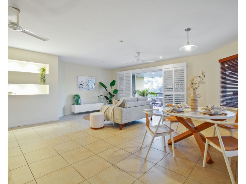 4 Navigator Court, Shoal Point QLD 4750