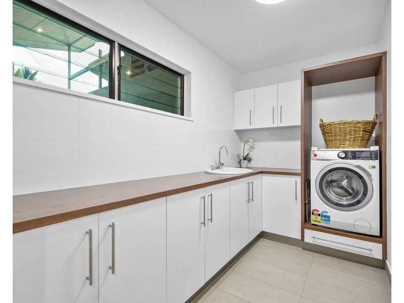 17 Emma Drive, Richmond QLD 4740