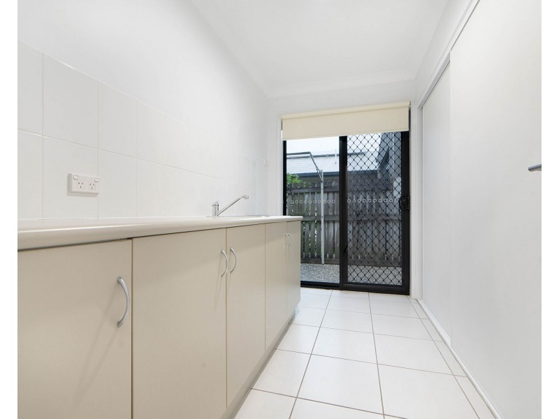 2 Vesta Lane, Ooralea QLD 4740