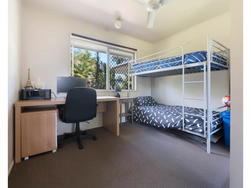 24 Leahy Street, Beaconsfield QLD 4740