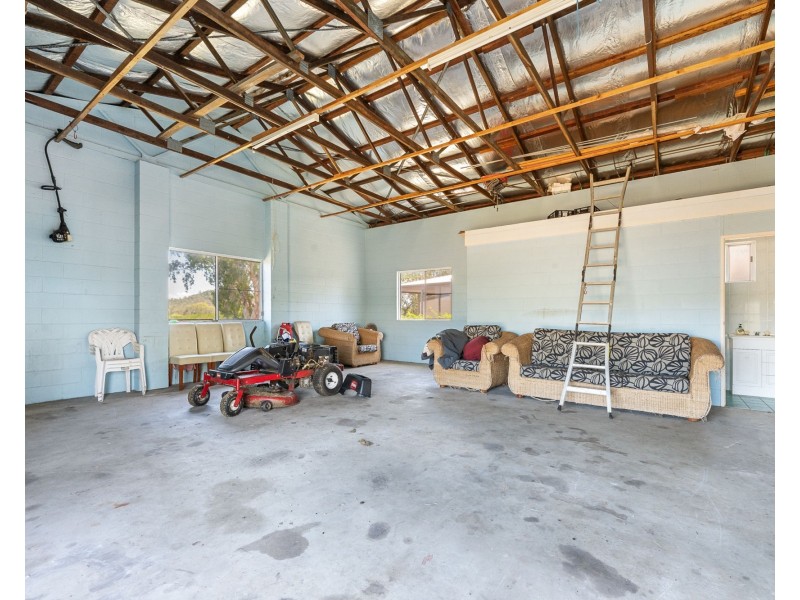 86 Poinciana Avenue, Seaforth QLD 4741