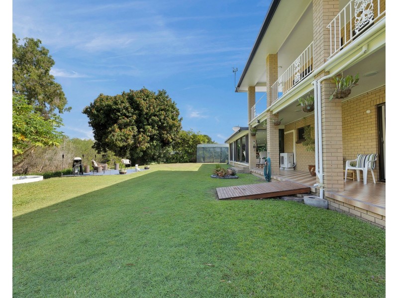 17 Walz Avenue, Mcewens Beach QLD 4740