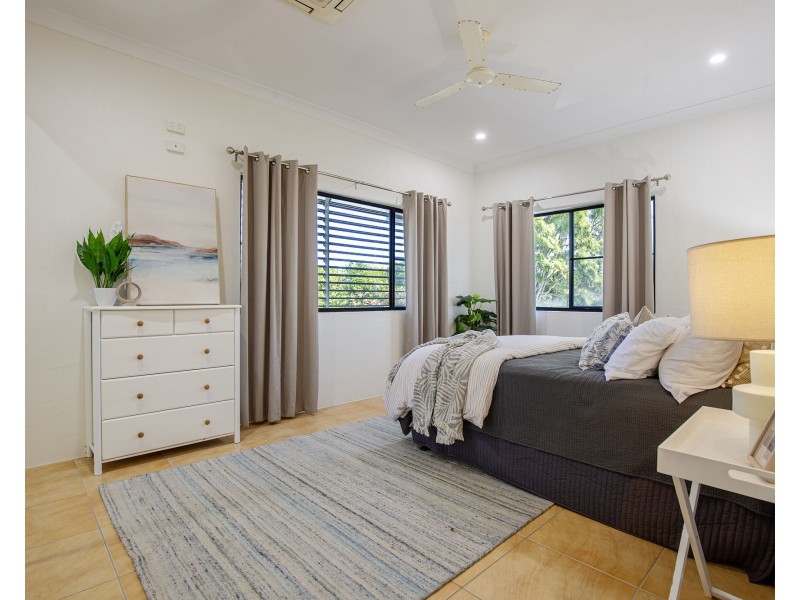 77 Camilleri Street, Dolphin Heads QLD 4740