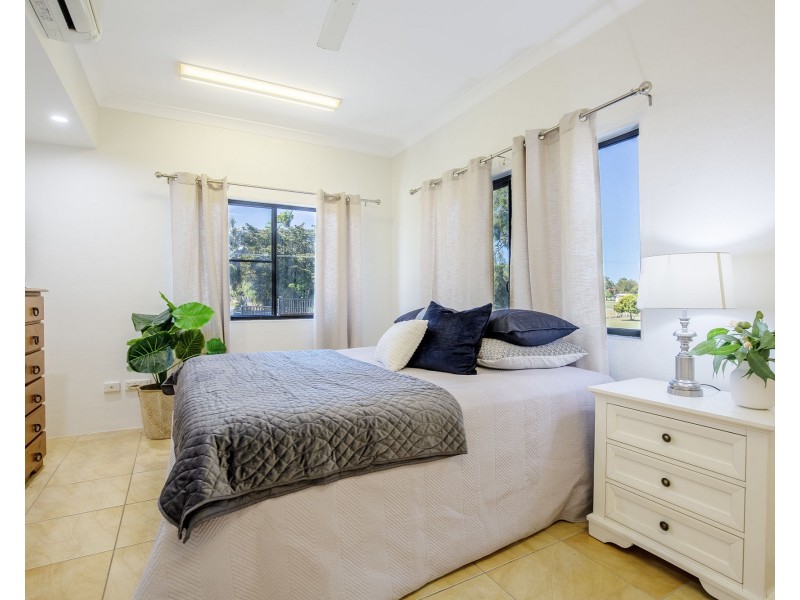 77 Camilleri Street, Dolphin Heads QLD 4740