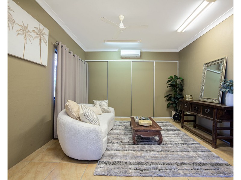 77 Camilleri Street, Dolphin Heads QLD 4740