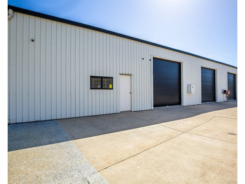 77 Camilleri Street, Dolphin Heads QLD 4740