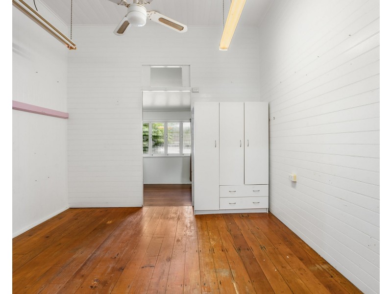 28 Meadow Street, North Mackay QLD 4740