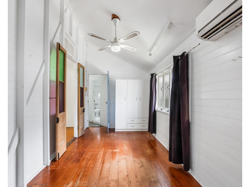 28 Meadow Street, North Mackay QLD 4740