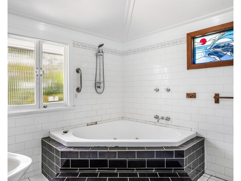 28 Meadow Street, North Mackay QLD 4740