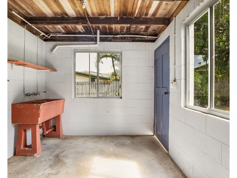 28 Meadow Street, North Mackay QLD 4740
