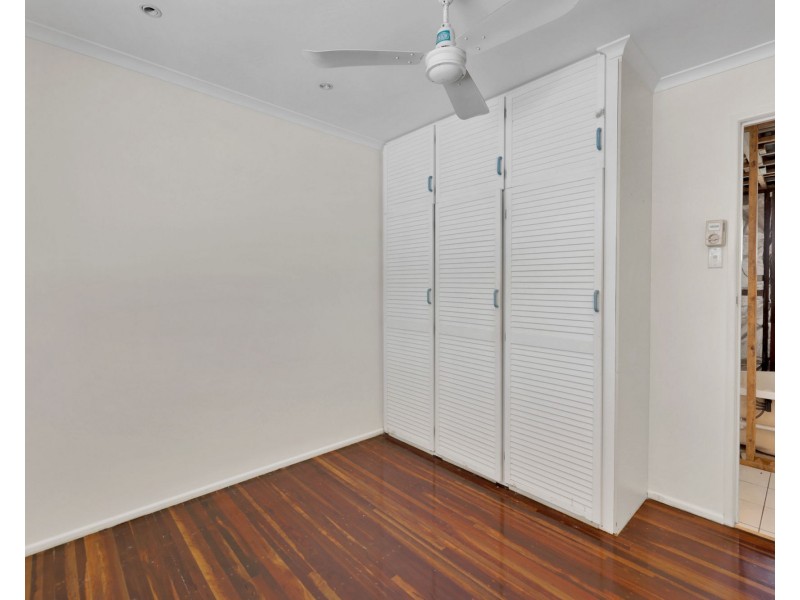 49 Bridge Road, South Mackay QLD 4740