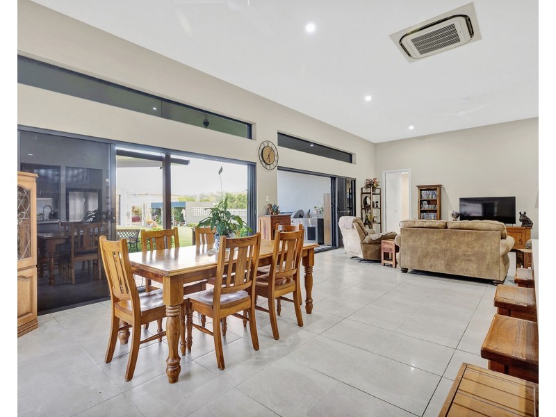 16 Sturt Crescent, Erakala QLD 4740